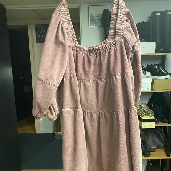 Dress - Picture 4 of 4